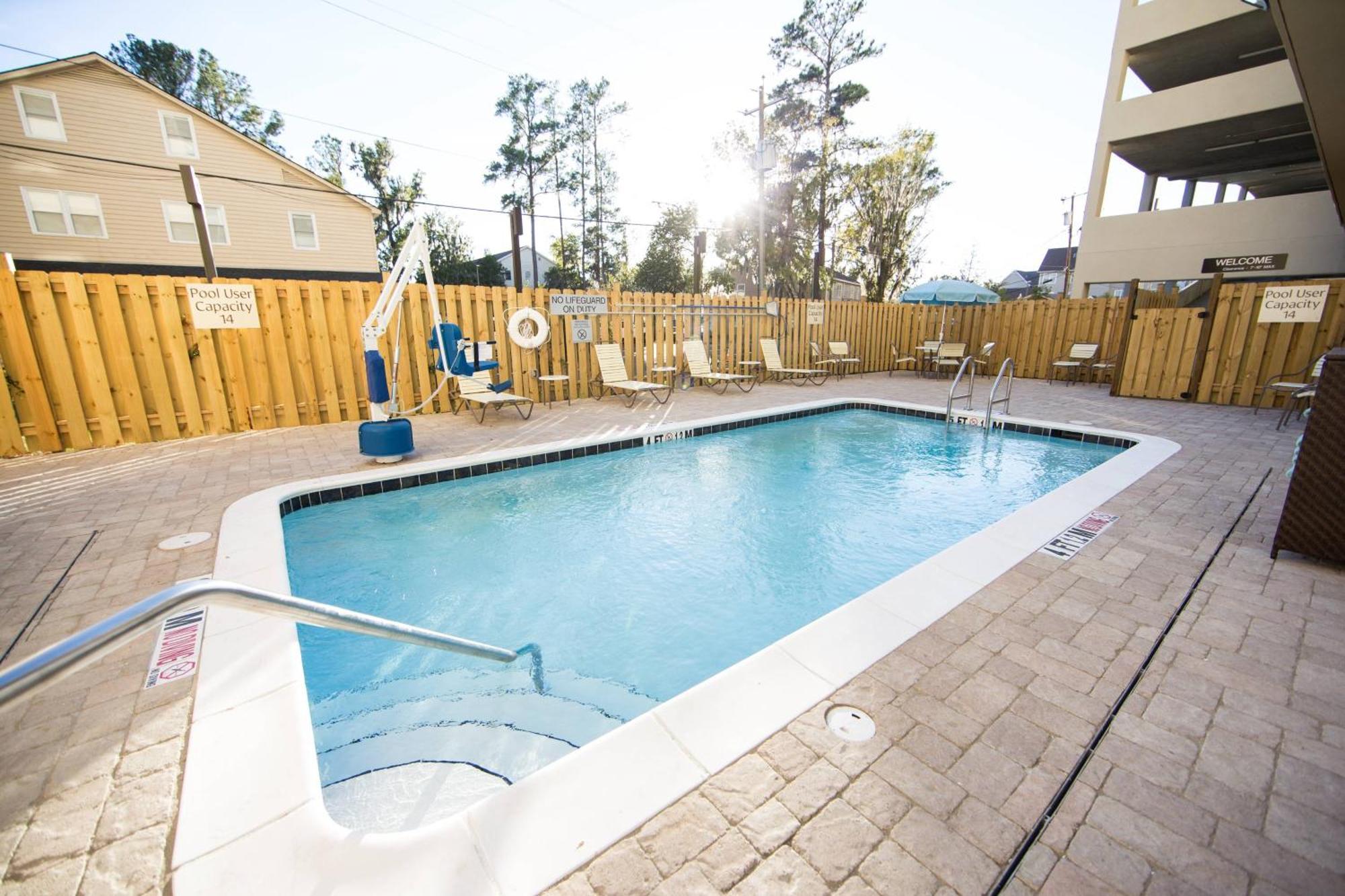 Fairfield Inn & Suites By Marriott Savannah Midtown Extérieur photo