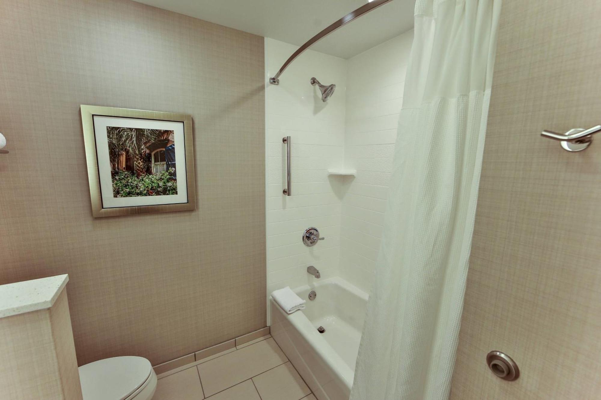 Fairfield Inn & Suites By Marriott Savannah Midtown Extérieur photo