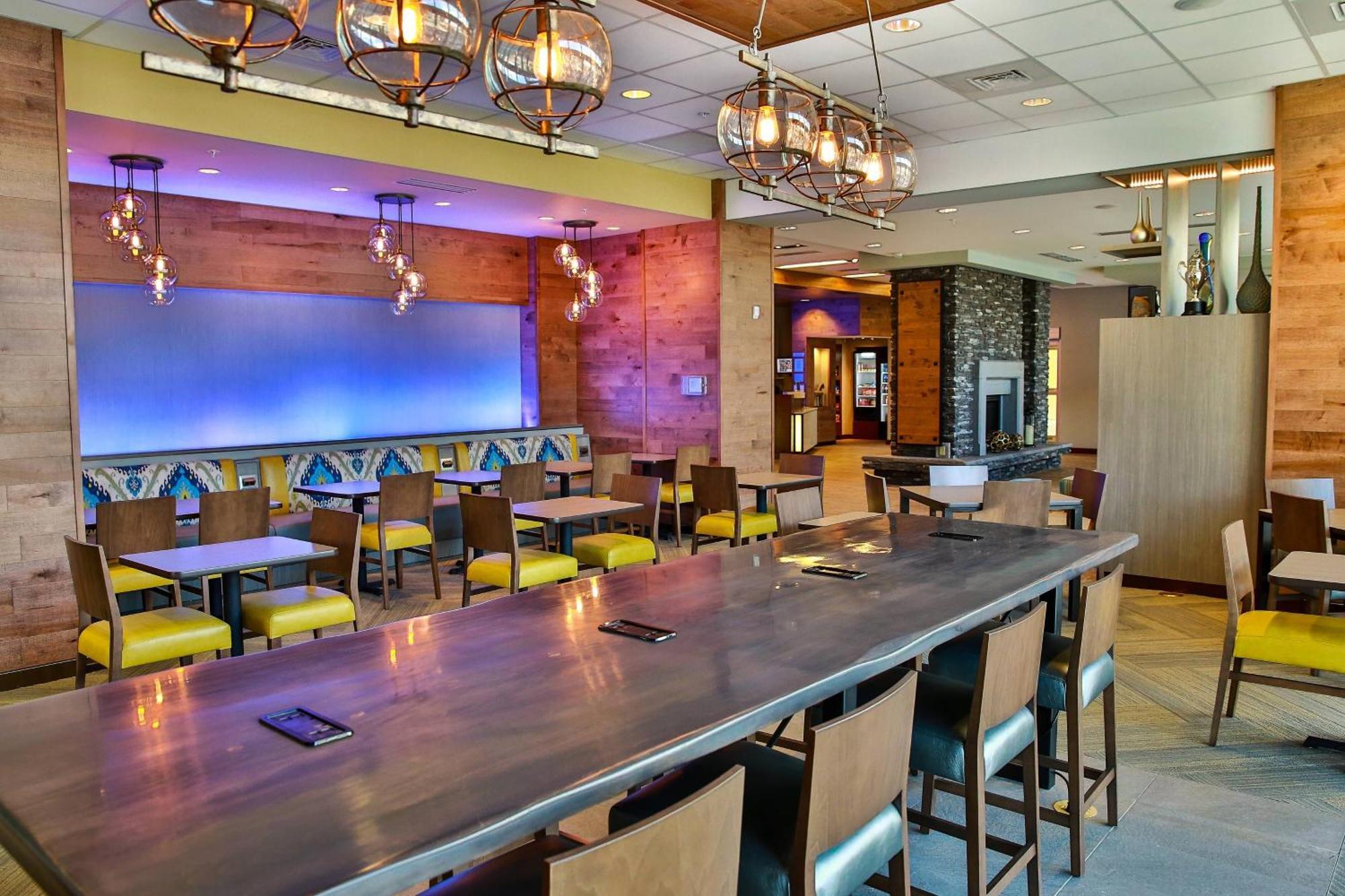 Fairfield Inn & Suites By Marriott Savannah Midtown Extérieur photo
