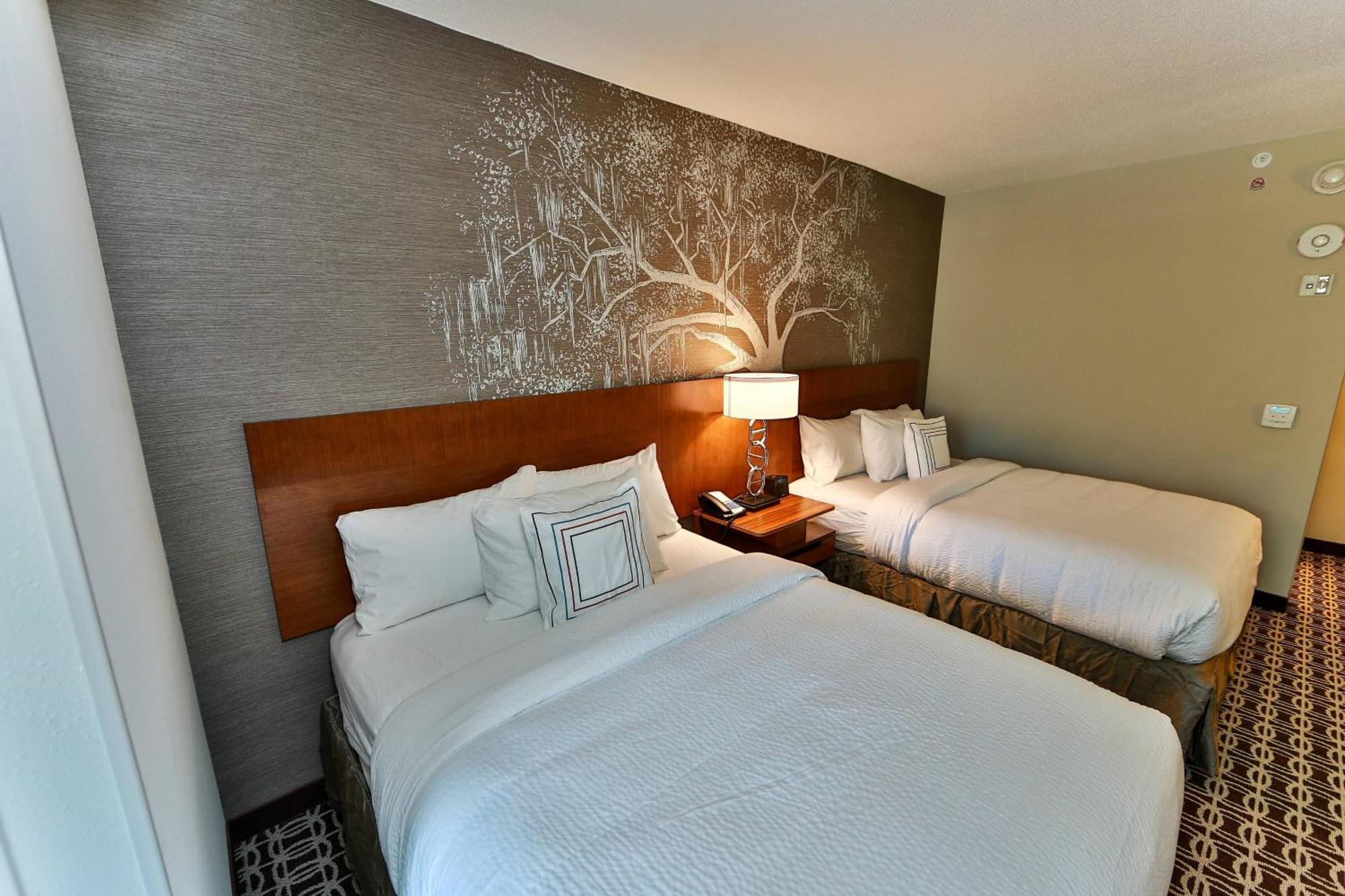 Fairfield Inn & Suites By Marriott Savannah Midtown Extérieur photo