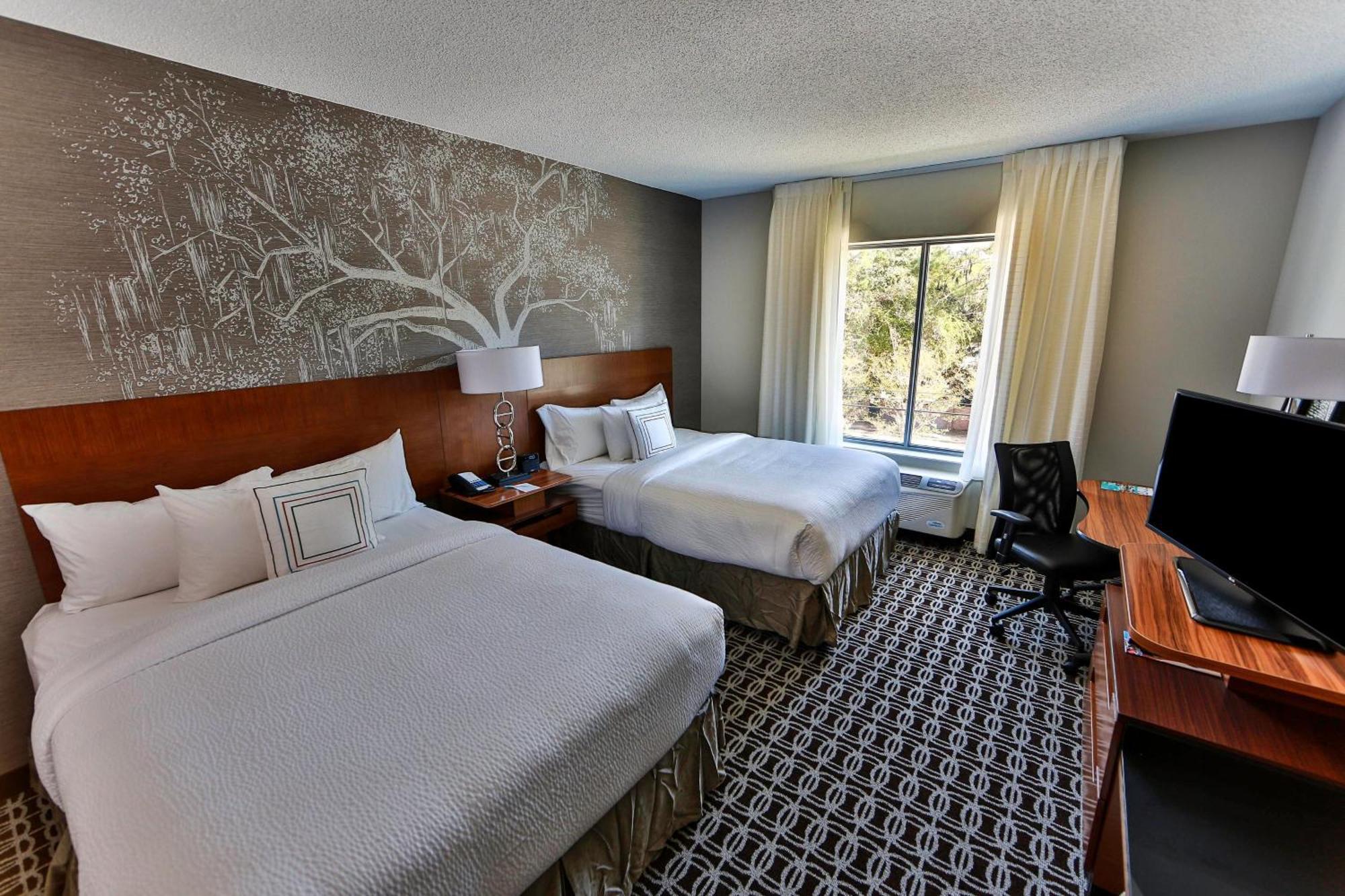 Fairfield Inn & Suites By Marriott Savannah Midtown Extérieur photo