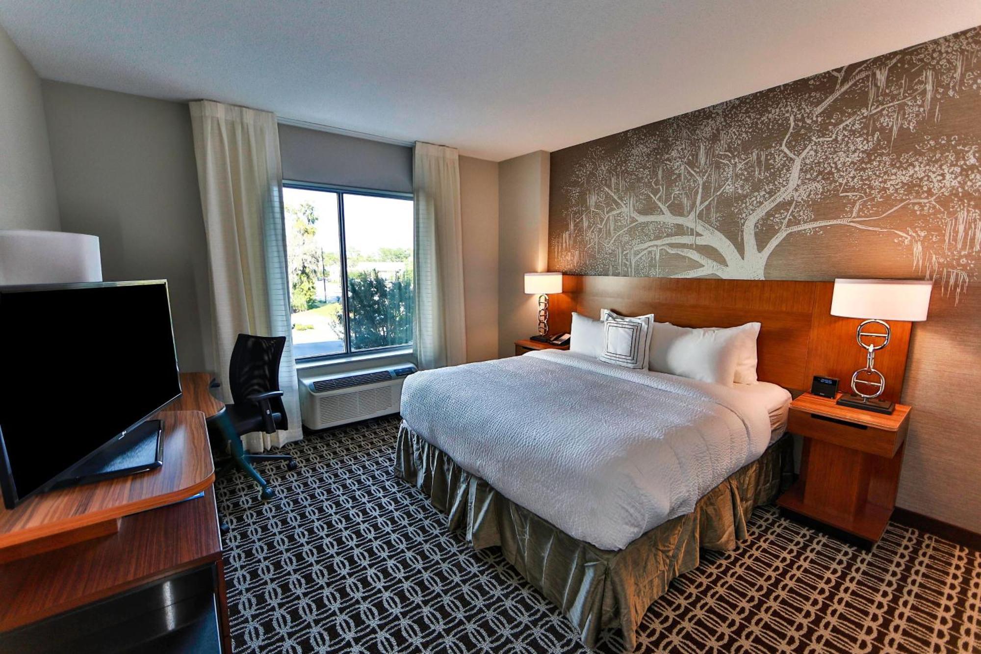 Fairfield Inn & Suites By Marriott Savannah Midtown Extérieur photo